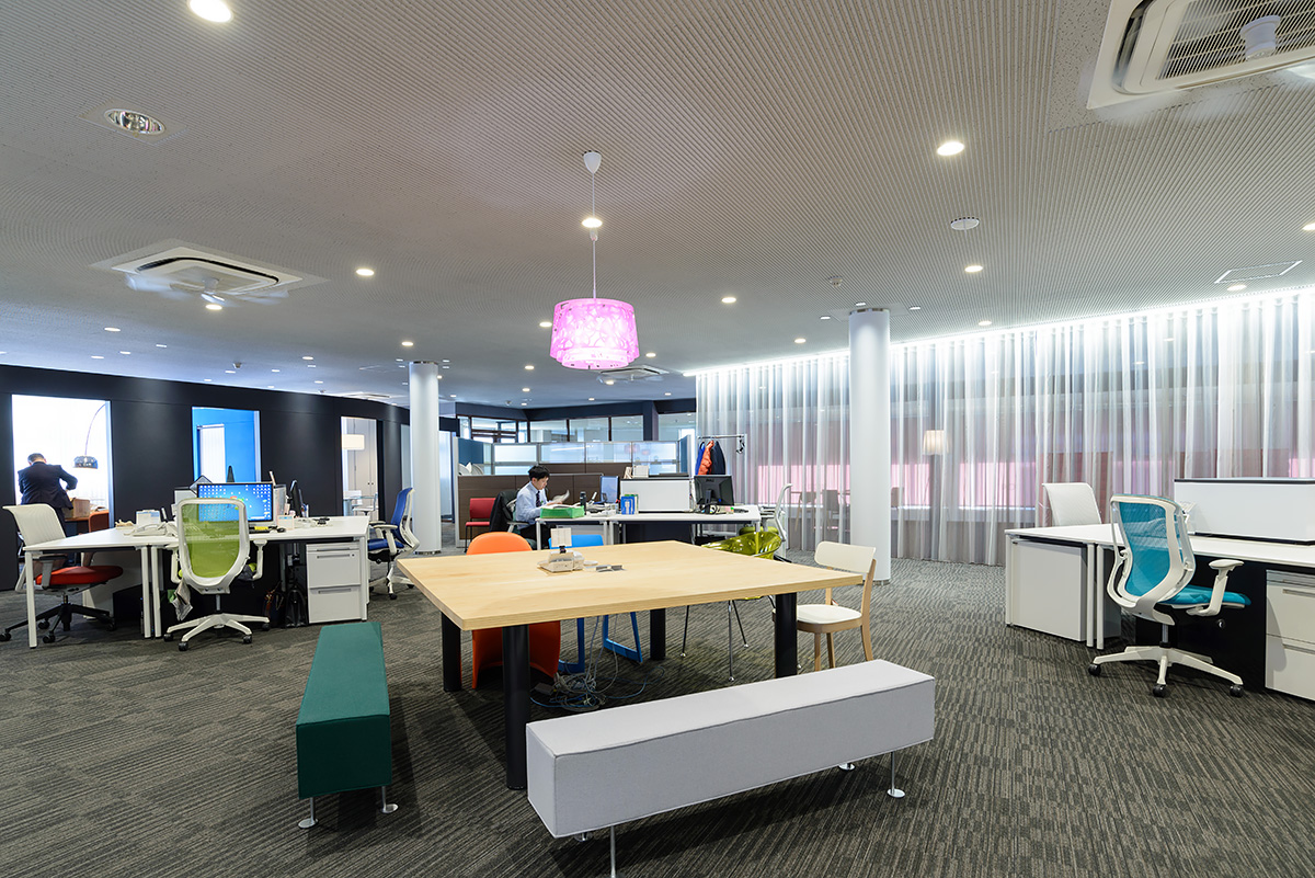HEAD OFFICE 本社